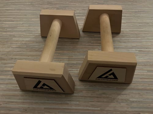 Customer photo review of Wooden Parallettes MEDIUM