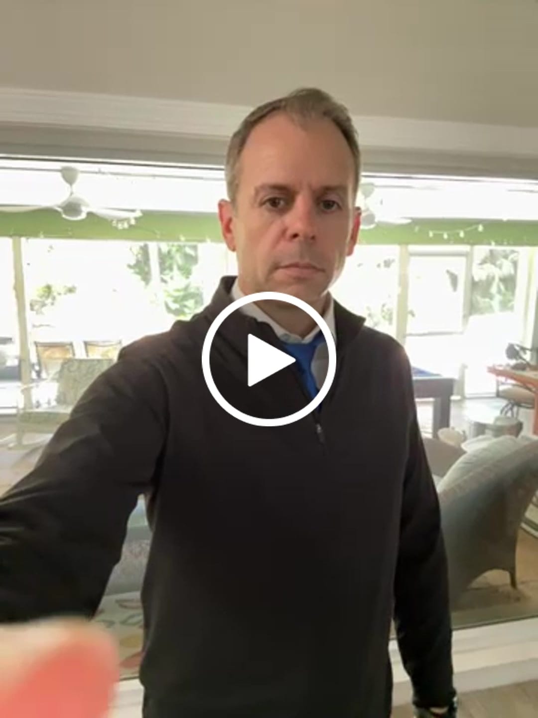 Customer video review of Luxe 1/4 Zip