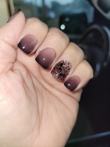 Customer photo review of D750 Haunted House Black Creme Dip Powder