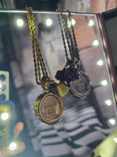 Customer photo review of Ciondolo "Amore"