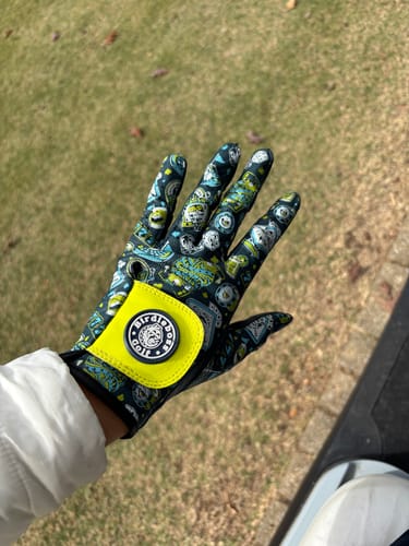 Customer photo review of High Roller Glove Blue