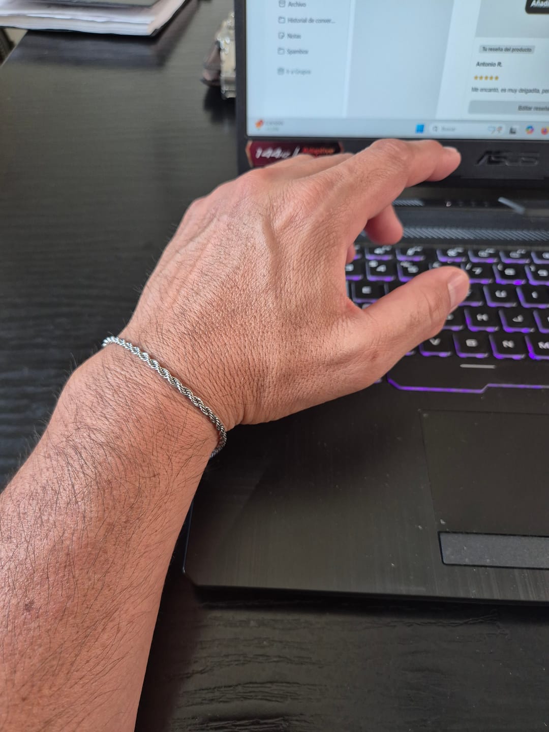 Customer photo review of Brazalete Maldivas Silver