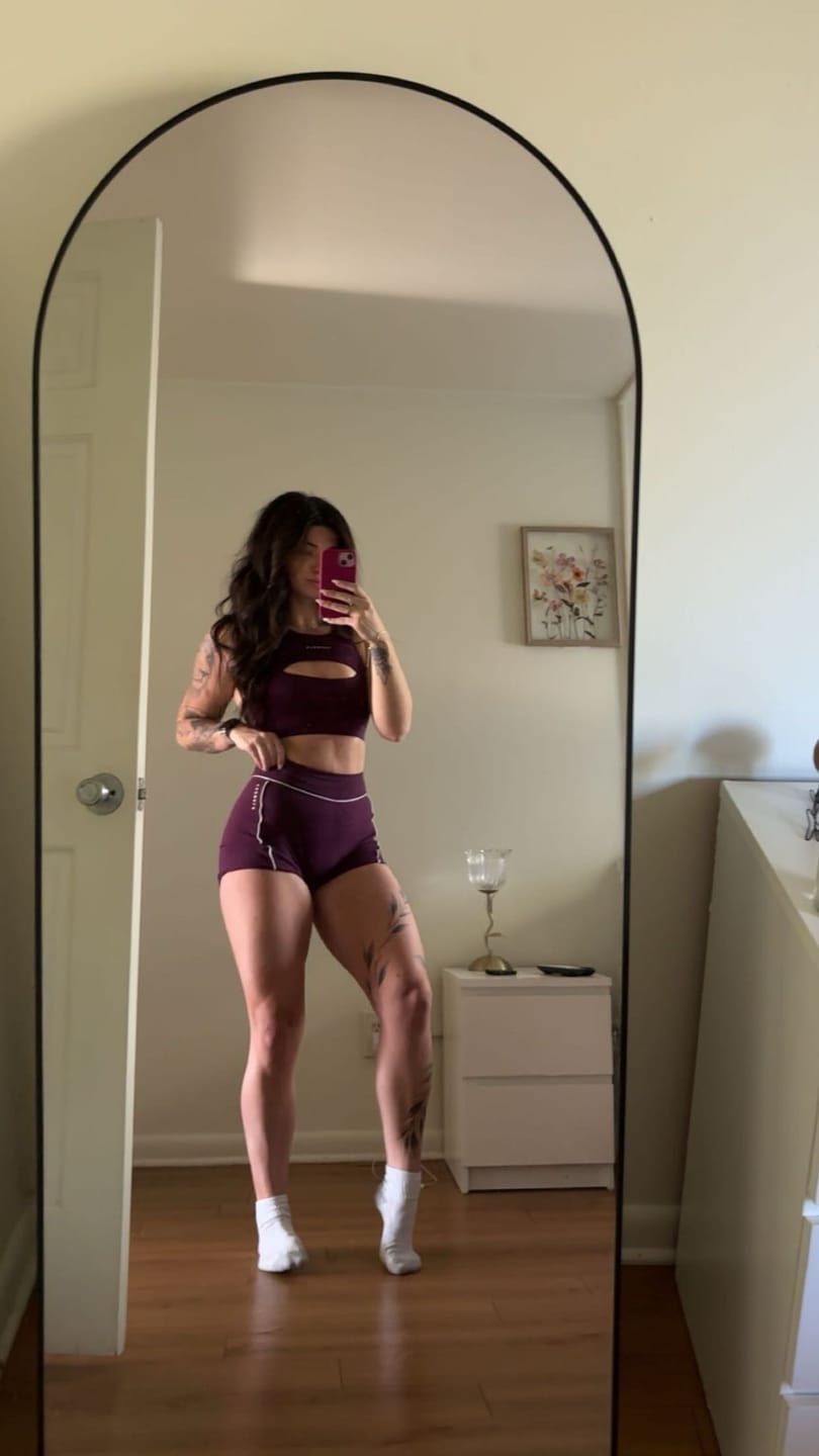 Customer photo review of W161 - Elevate outline Shorts 5" New Colors