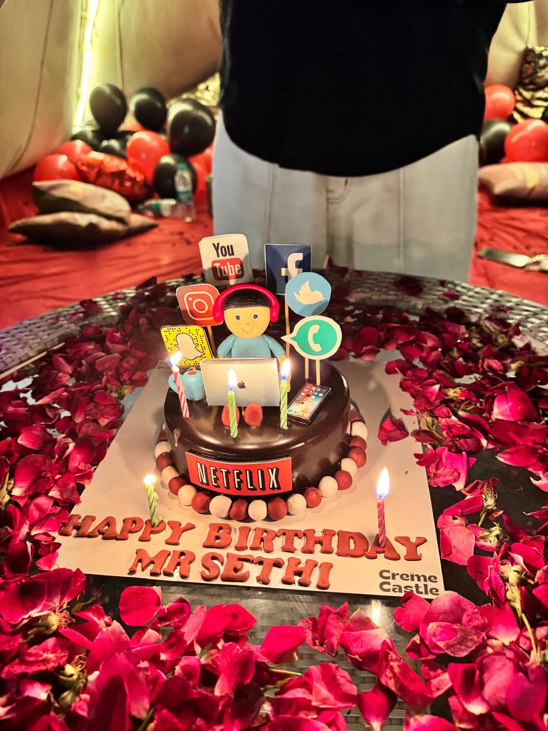 Customer photo review of Social Media Lover Cake