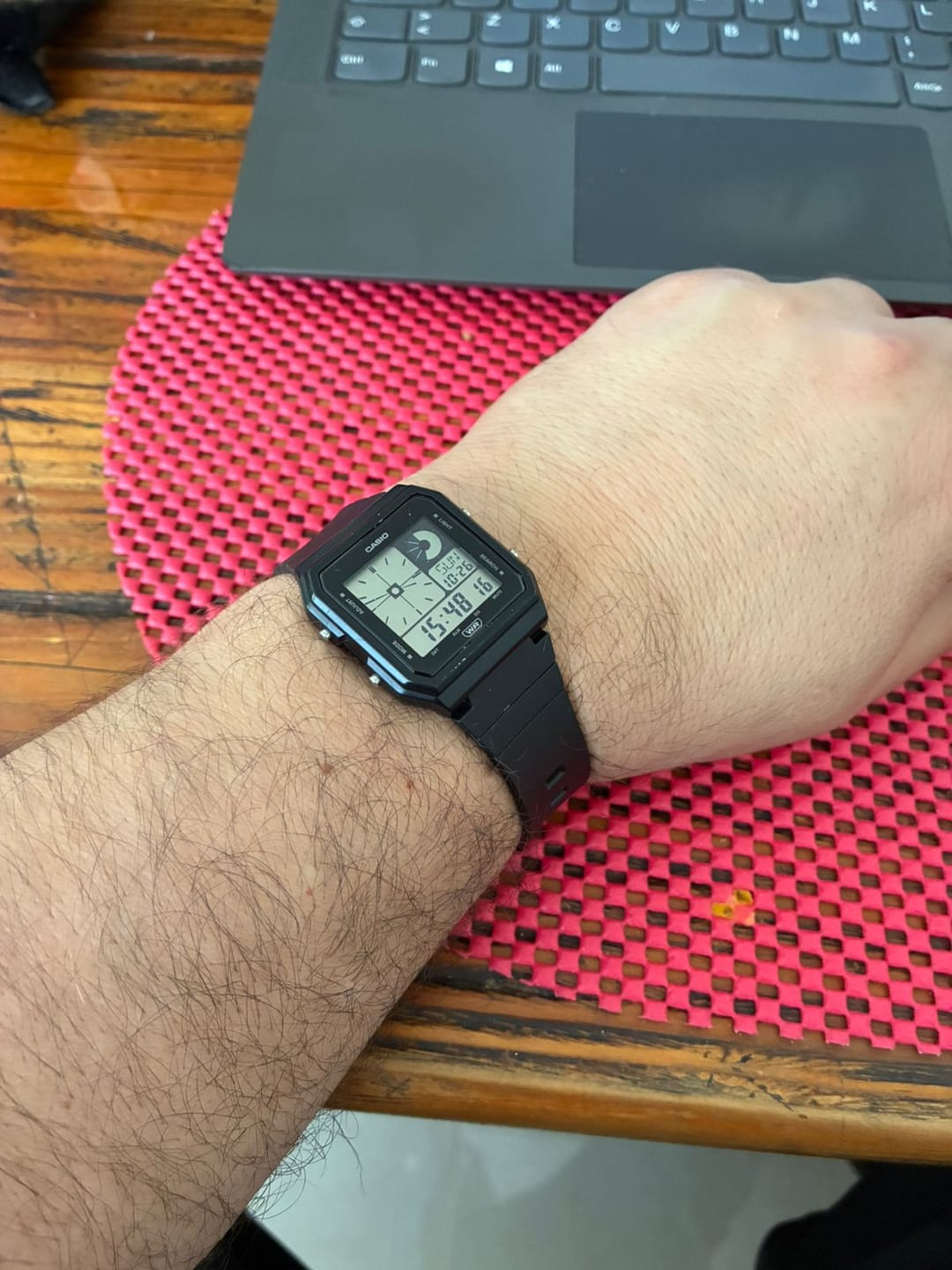 Customer photo review of Reloj Casio Vintage LF-20W-1ADF Twin-Graph Reissue Resina
