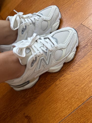 Customer photo review of New Balance 9060 Sea Salt with Moonbeam and Turtledove U9060WHT - Hemen Kargoda