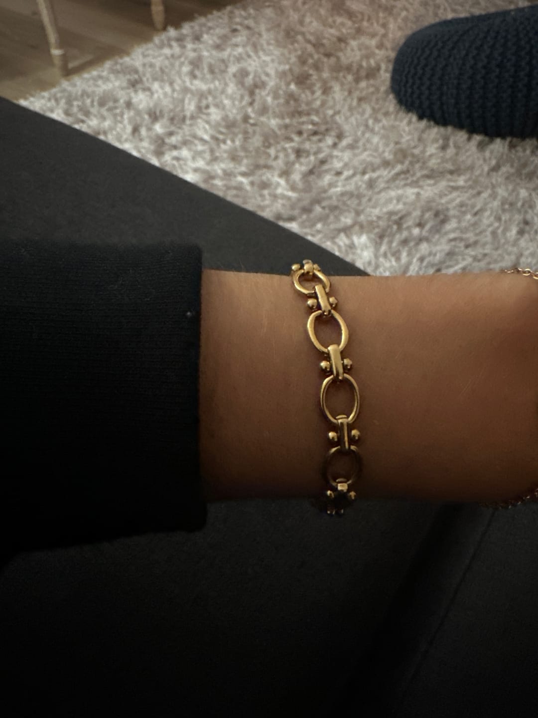 Customer photo review of Gold Link Chain Bracelet