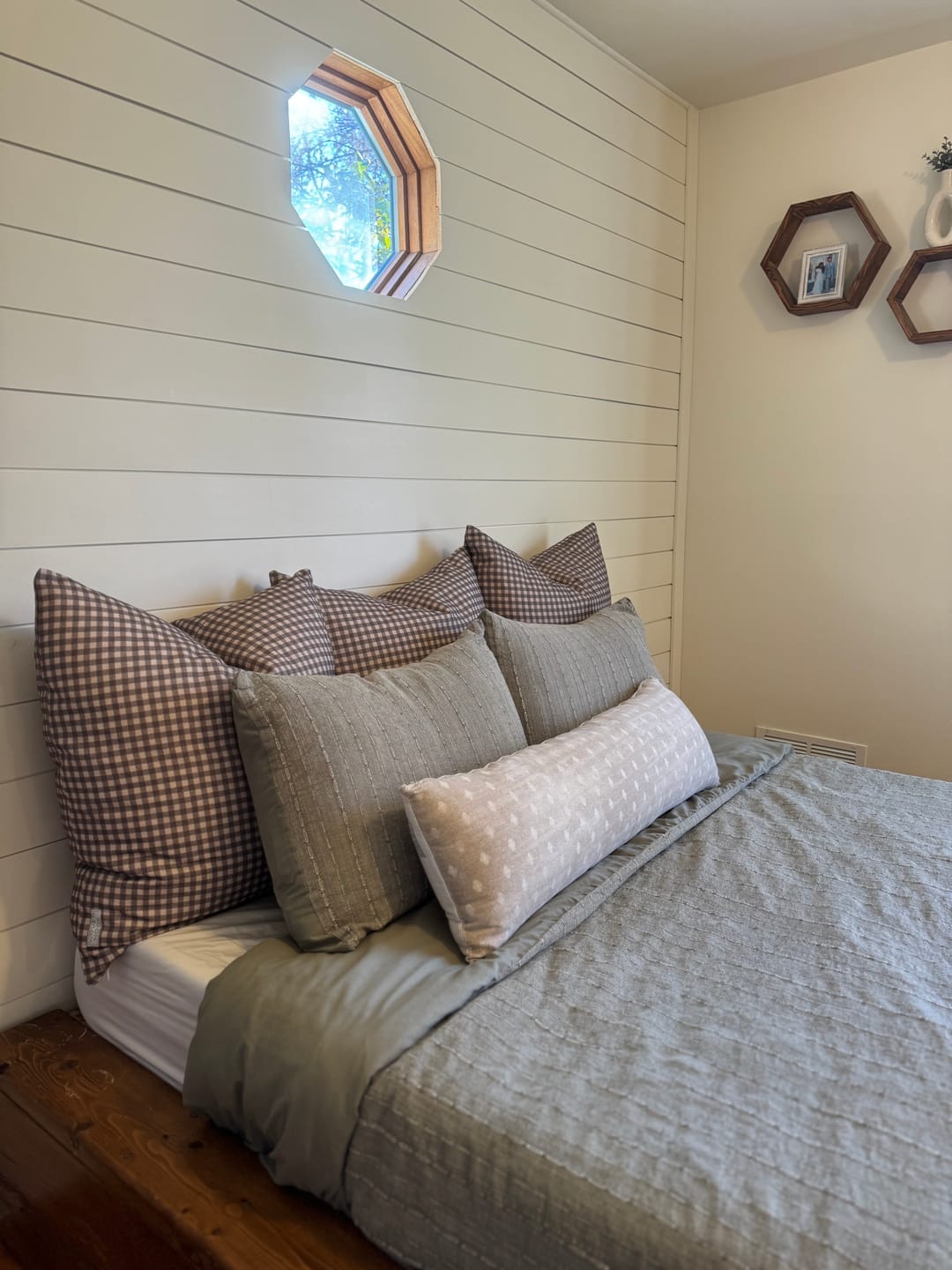 Customer photo review of Brown Gingham - 18" | 22" | 26"