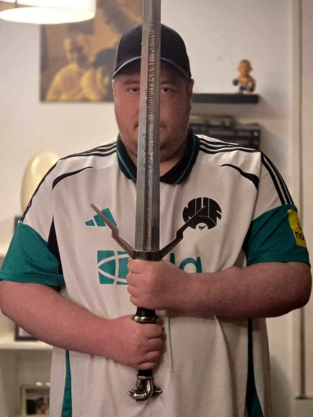 Customer photo review of Geralt of Rivia's Silver Sword - The Witcher Sword