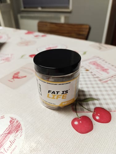 Customer photo review of Alpha Labz - Fat Is Life - Omega 3 Huile de Krill Vitamine D3 K2