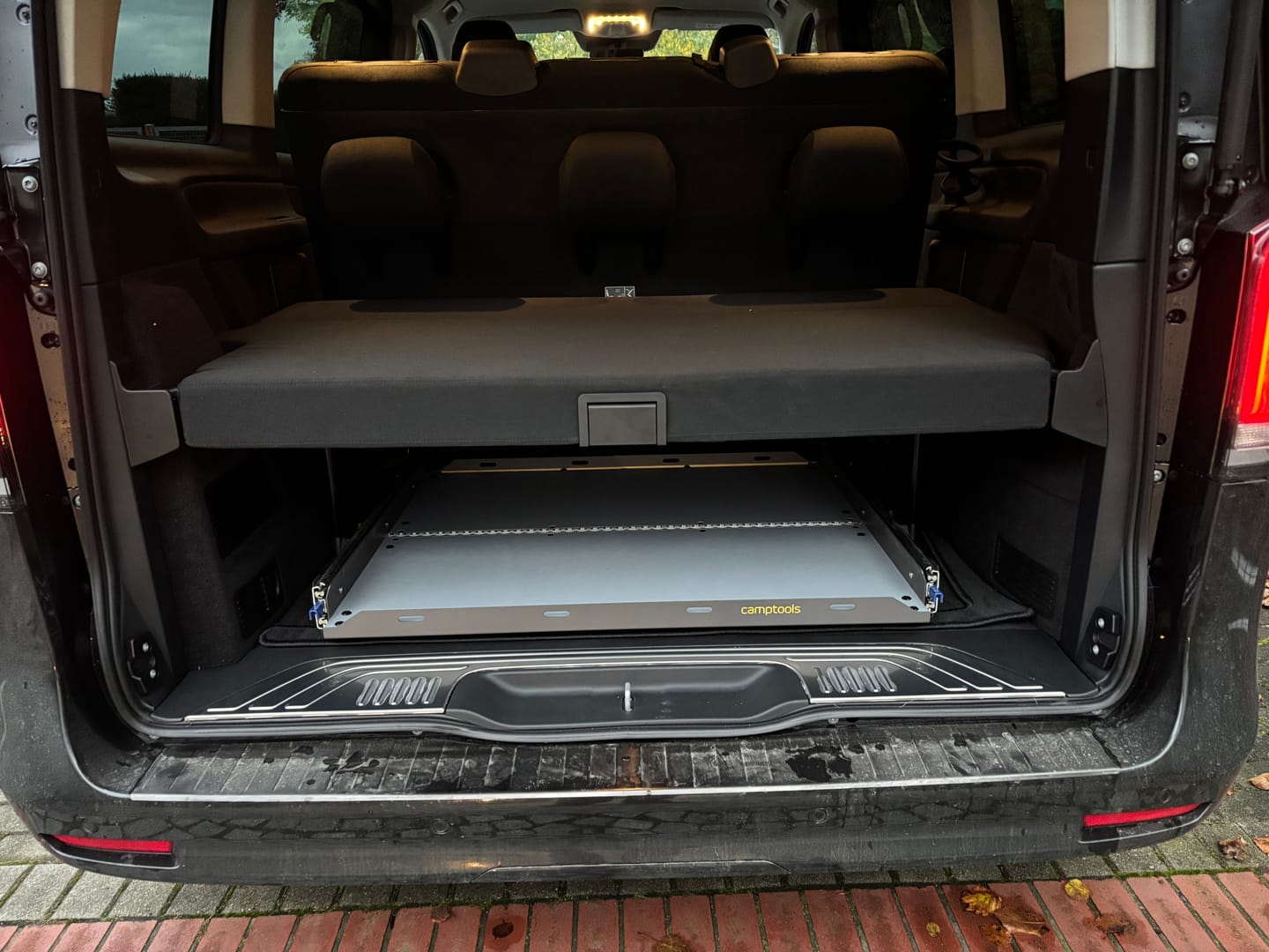 Customer photo review of Heckauszug für Mercedes V-Klasse und EQV W447