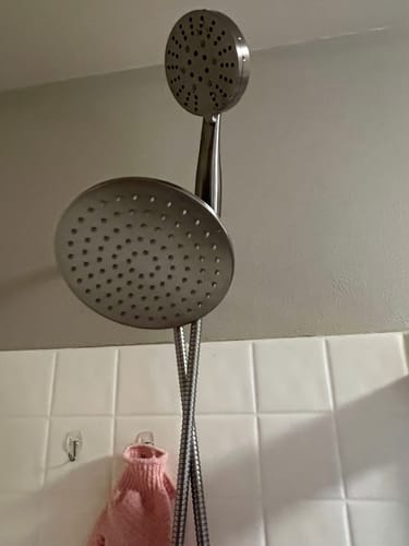 Customer photo review of 3-Spray Dual Shower Head Set