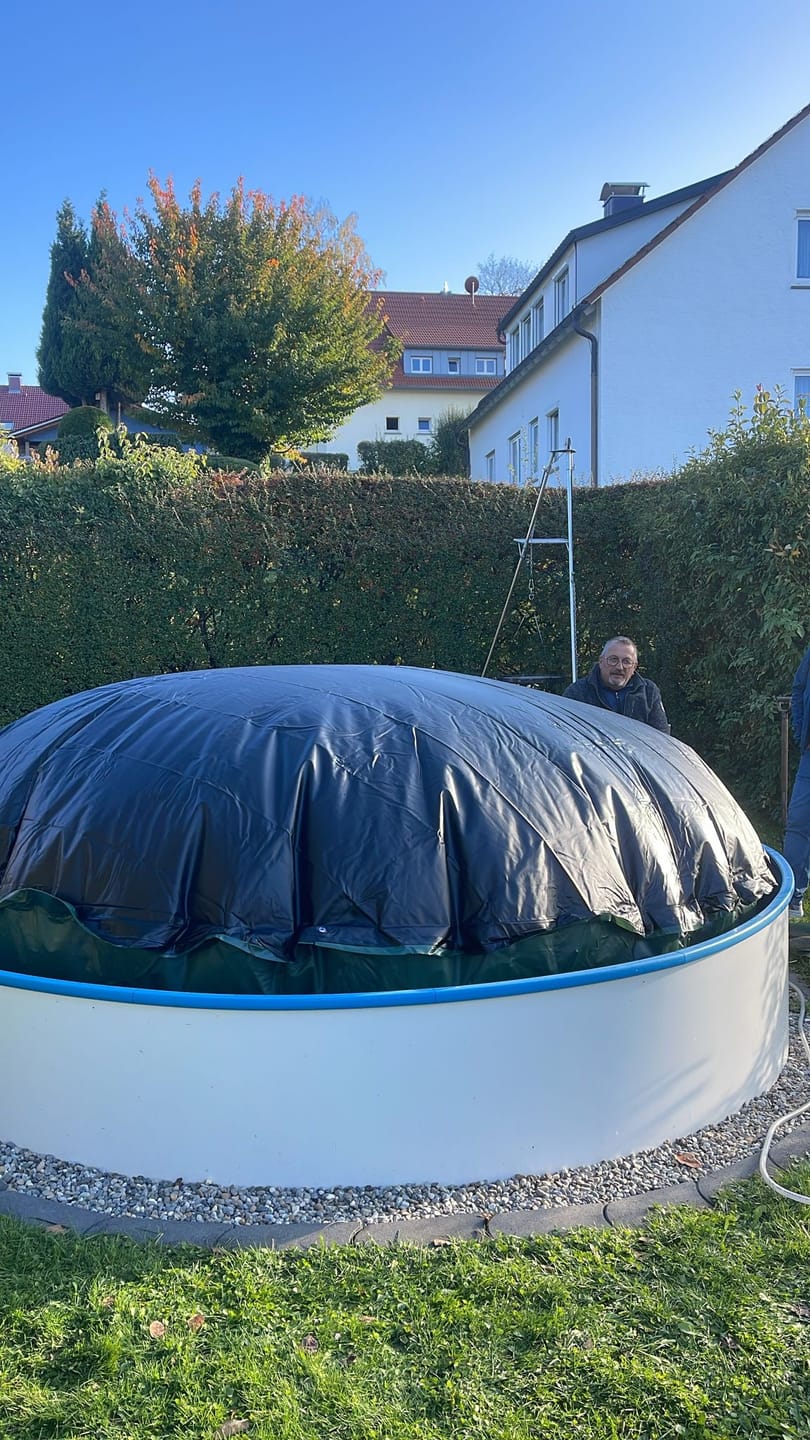 Customer photo review of Planenfux® Poolkissen XXL