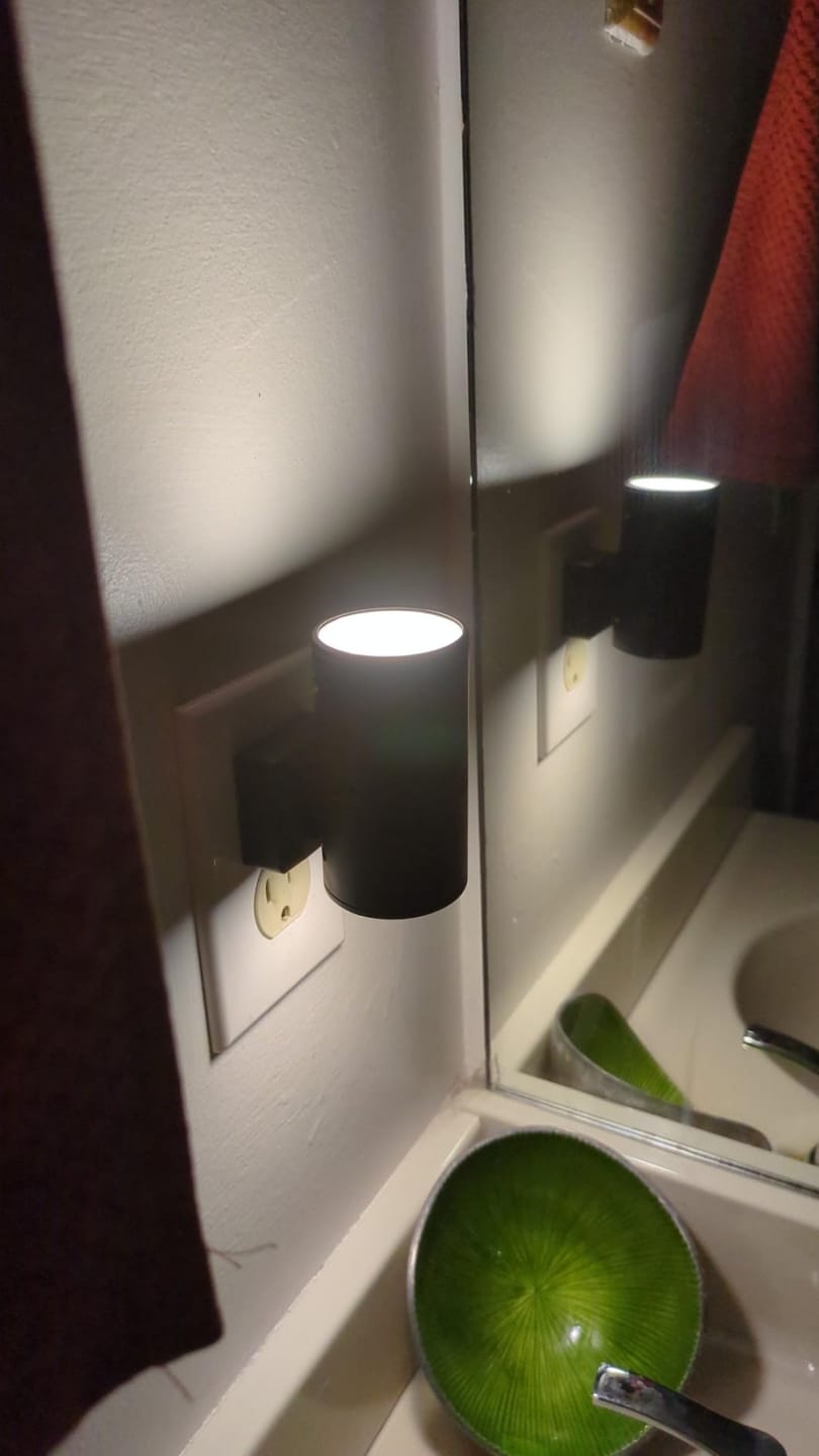 Customer photo review of NightLuxe | Bauhaus Design Nacht Lampe