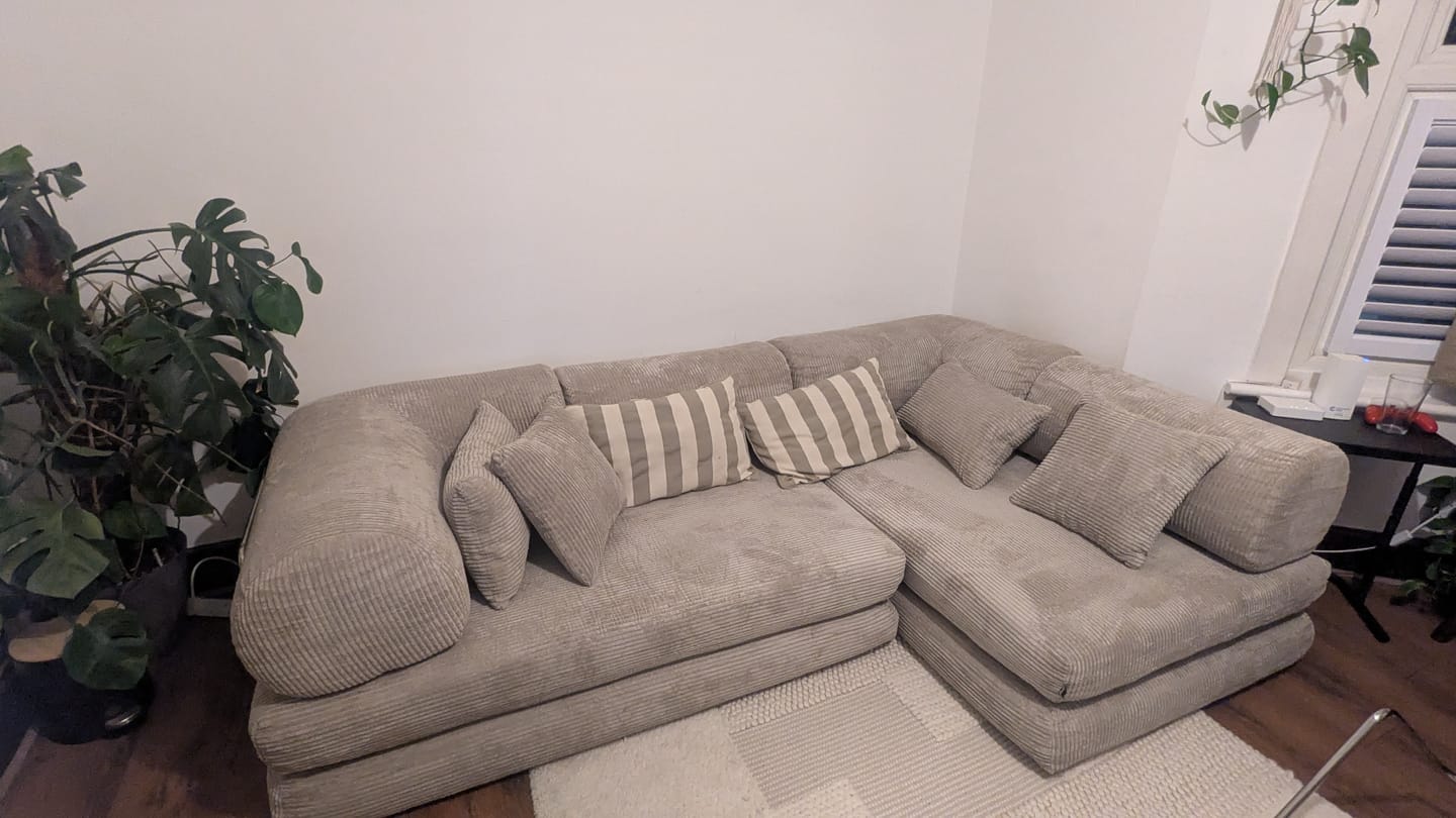 Customer photo review of Loopa Sofa L Corner Open