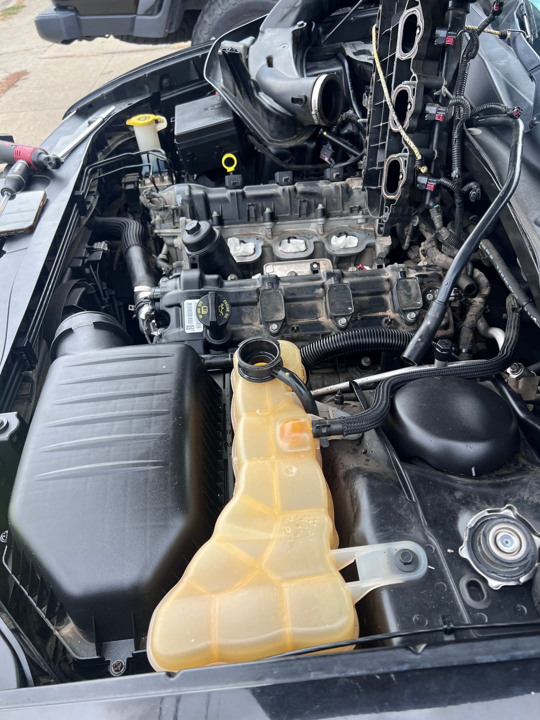 Customer photo review of Engine Oil Cooler with Oil Filter Housing Adapter Assembly for 2011-2016 Chrysler, Dodge, Jeep
