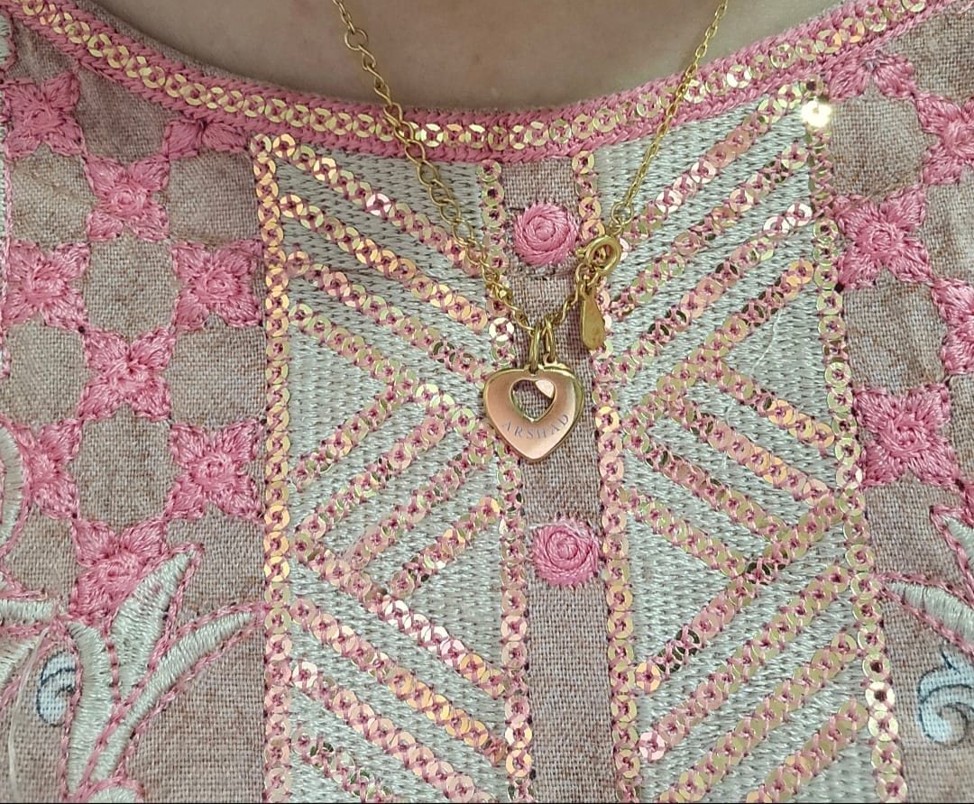 Customer photo review of Collar Siempre - Personalizado