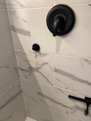 Customer photo review of ROHA SUCTION HOOKS 4X