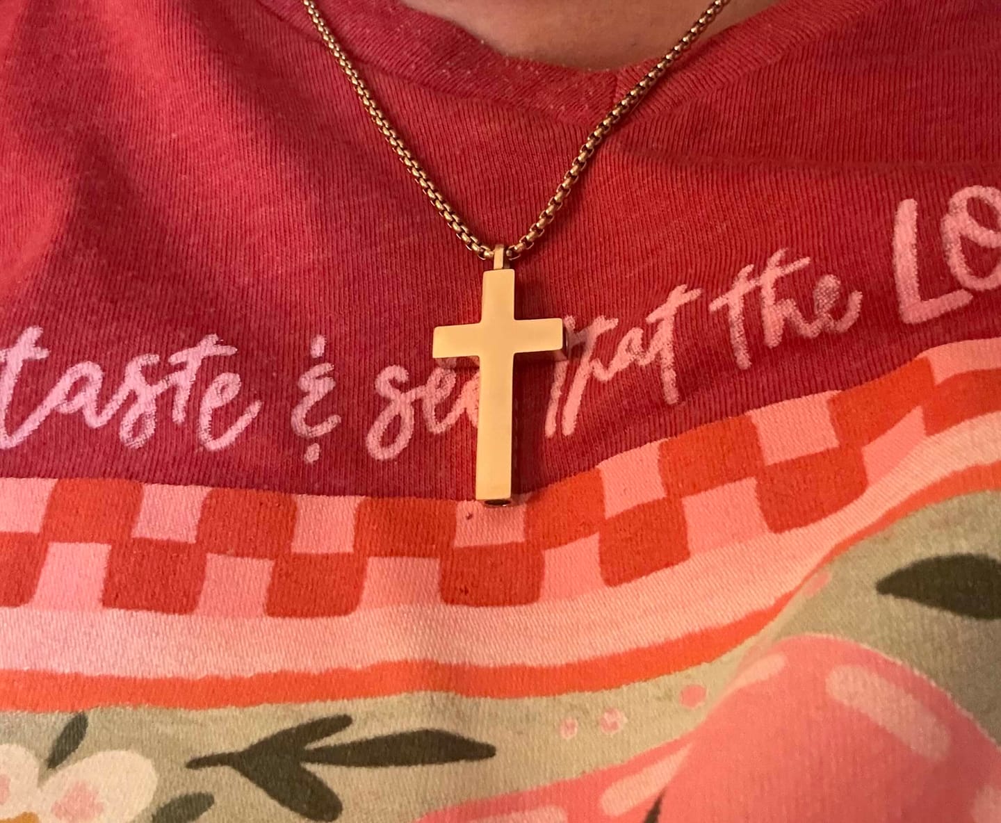 Customer photo review of The Cross ²