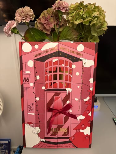 Customer photo review of Förbeställ årets Julkalender 2025 | Malmö Chokladfabrik