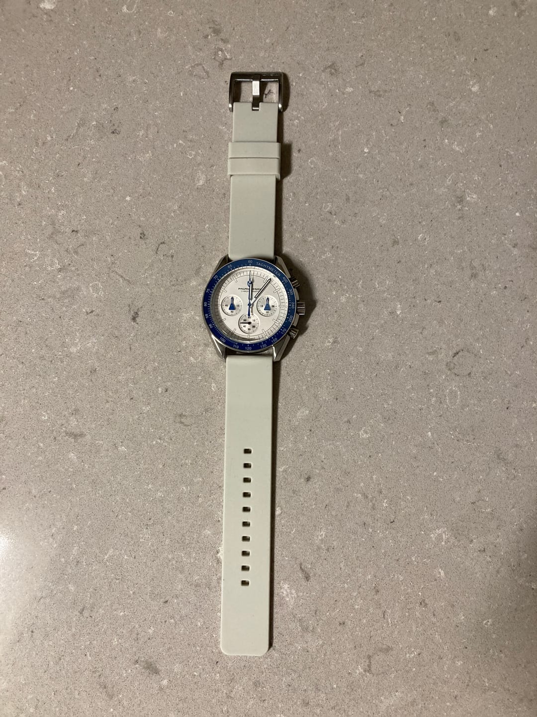 Customer photo review of Silicone Kwik Change - Smooth Pearl