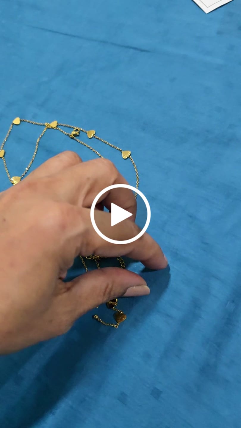 Customer video review of Two-Layered Heart Charm Necklace