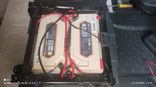 Customer photo review of Batterie LiFePO4 12V 140Ah H190 de Power Queen avec Bluetooth