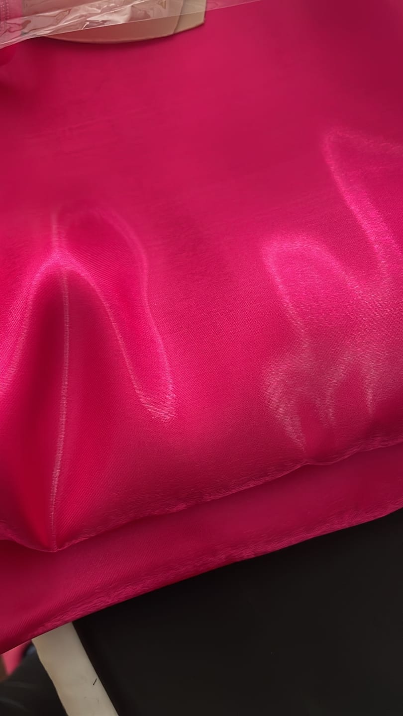 Customer photo review of Satin Lichid Fix Fucsia