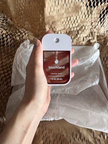 Customer photo review of Salted Caramel Hydrating Hand Sanitizer 30ml - disponivel em Portugal