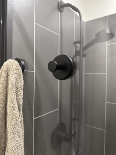 Customer photo review of ROHA SUCTION HOOKS 4X