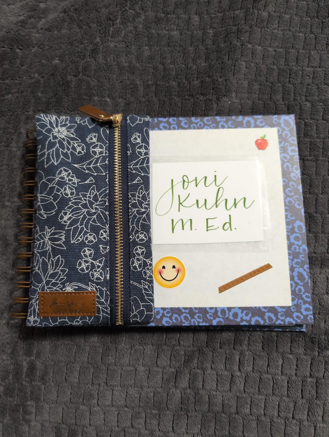 Customer photo review of Elastic Pen Pouch, Hidden Blue