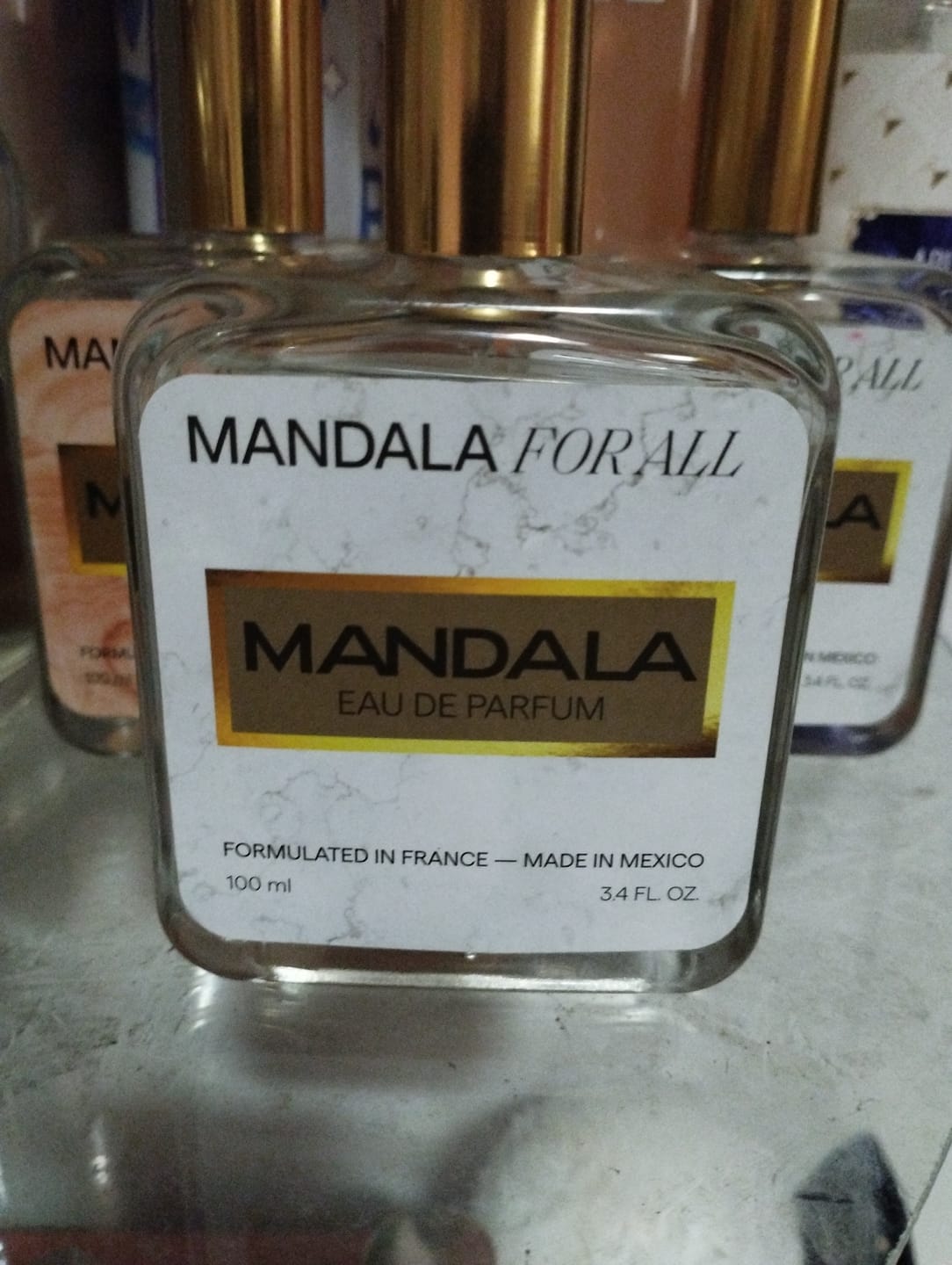 Customer photo review of Desert Mirage - Inspirado en SANTAL 33 de LE LABO 100ml-