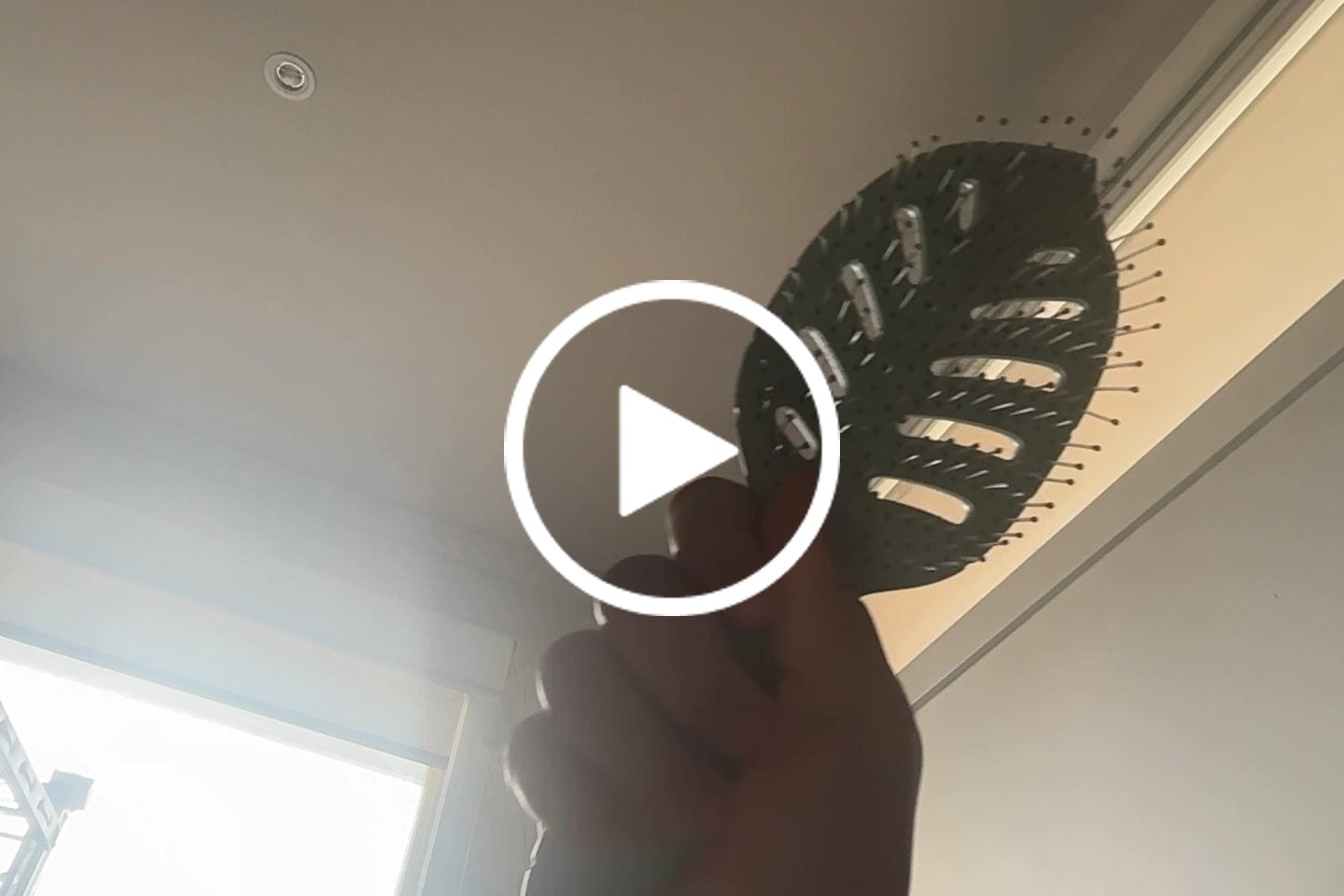 Customer video review of SHAMPOO, CONDITIONER & HAIR BRUSH BUNDLE
