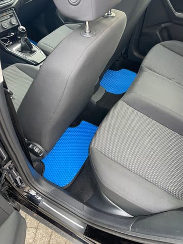 Customer photo review of Auto Fußmatten nach Maß - Komplettset