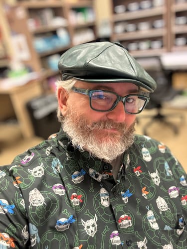 Customer photo review of Teenage Mutant Ninja Turtles "Rad to the Bone" – KUNUFLEX Short Sleeve Shirt