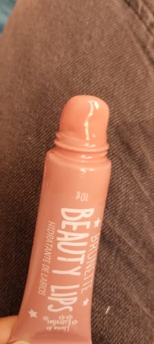 Customer photo review of GLOSS NUDE BEAUTY LIPS