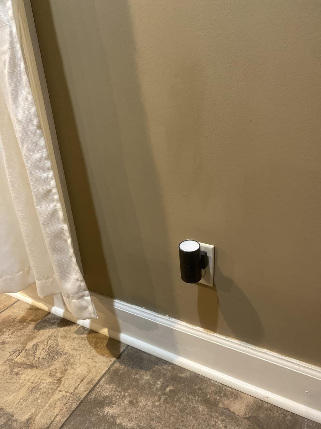 Customer photo review of NightLuxe | Bauhaus Design Nacht Lampe
