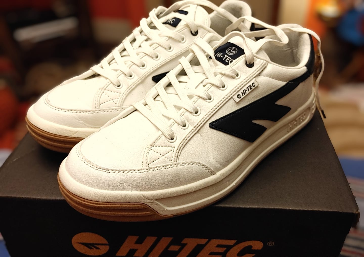 Customer photo review of Mens Freedom Trainers