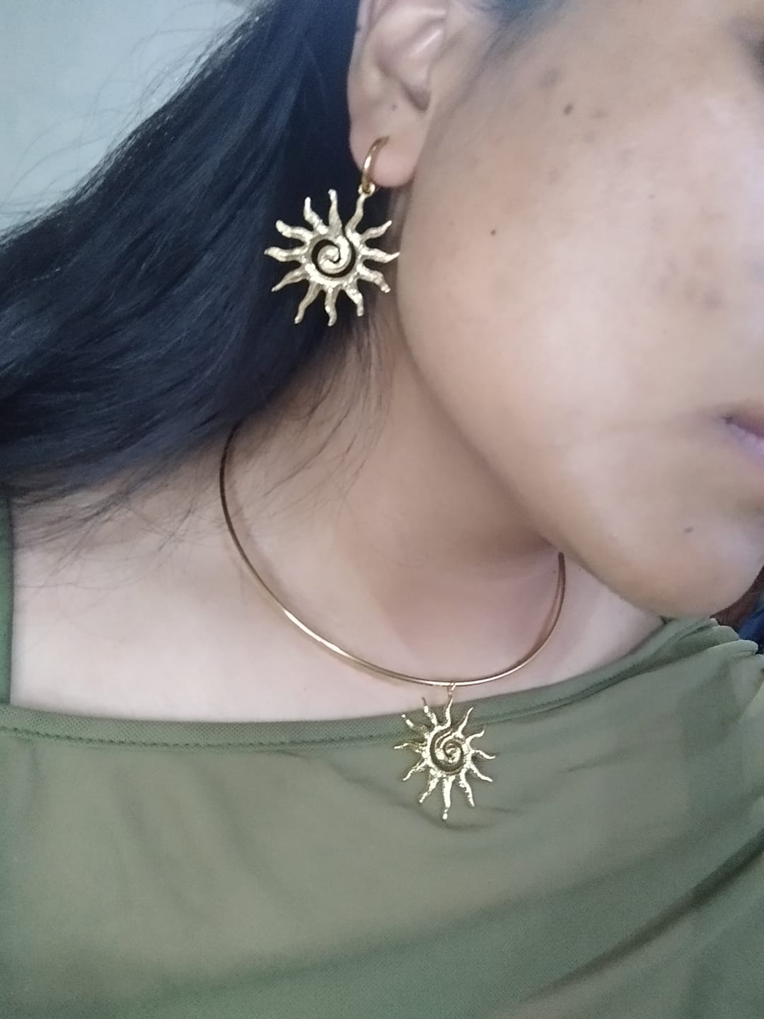 Customer photo review of Aretes Malina