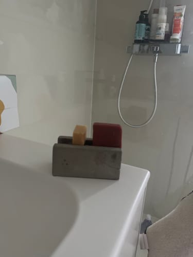 Customer photo review of 6% Ylang-Ylang-Dreams Haarseife (Seidige Längen & sinnlicher Glanz)