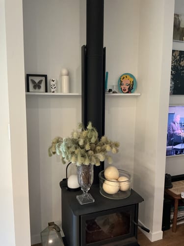Customer photo review of FOLD Display Ledge 1200