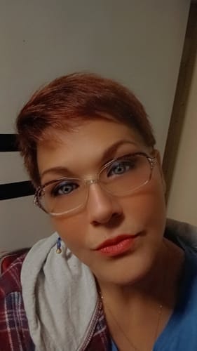 Customer photo review of New York 2  BLUE Daily (10 Pcs) Colored Contact Lenses