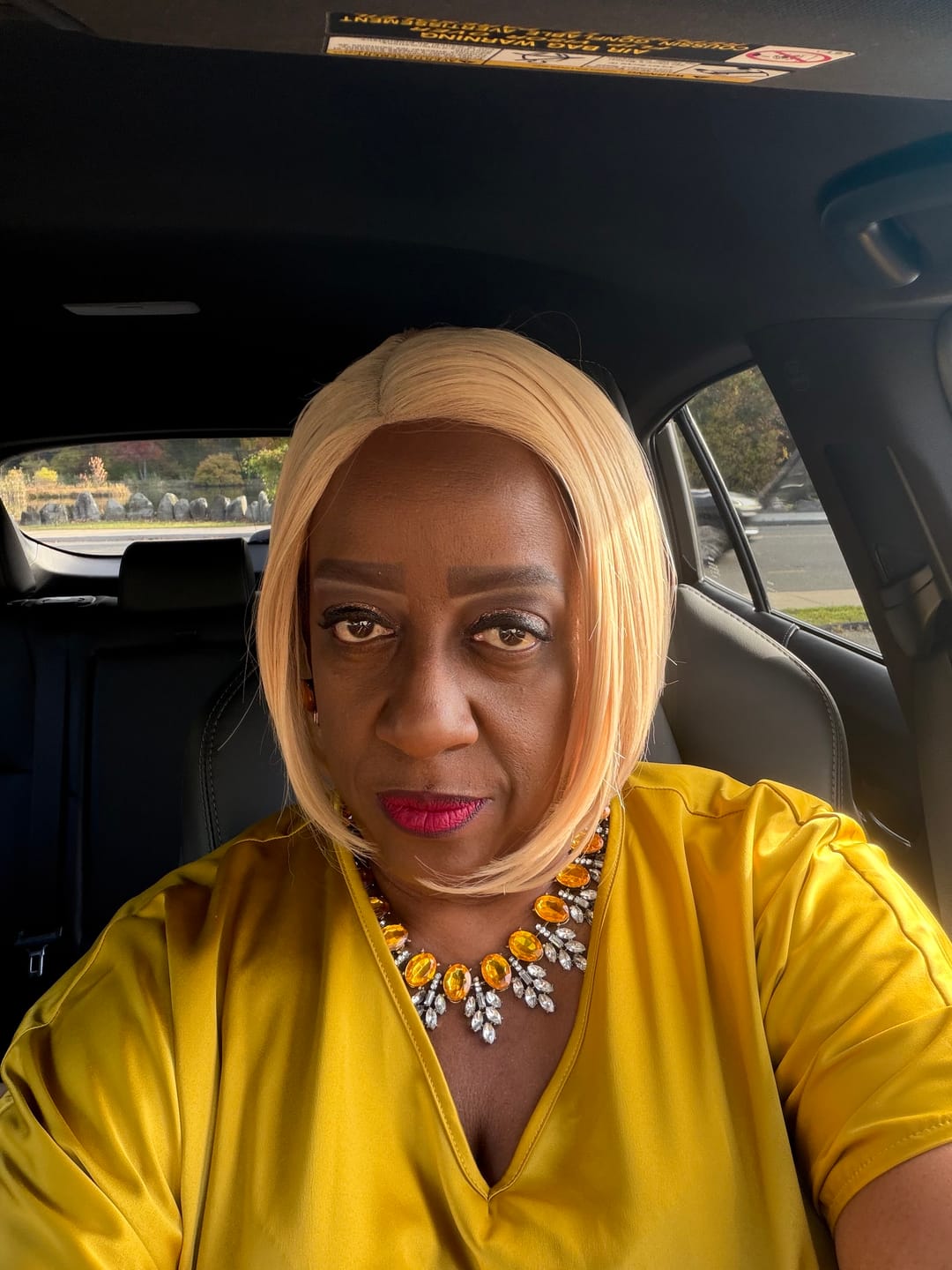 Customer photo review of Sensationnel Butta Lace Chic Bob Glueless HD Lace Front Wig - BOB UNIT 3