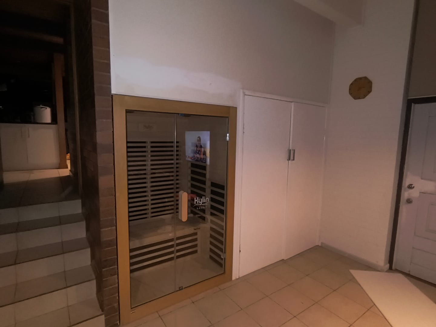Customer photo review of Kylin Low EMF Carbon Infrared Sauna 2 Person with floor heater H6201-F