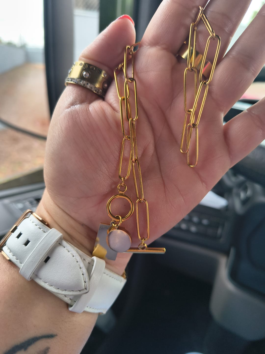 Customer photo review of Colar Corrente Pingente Geométrico Liso Banhado em Ouro 18K