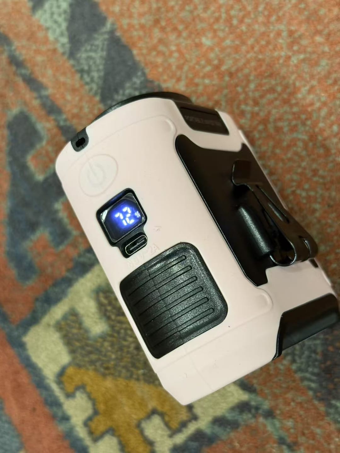 Customer photo review of 3-in-1 Waist Fan with Flashlight & Powerbank