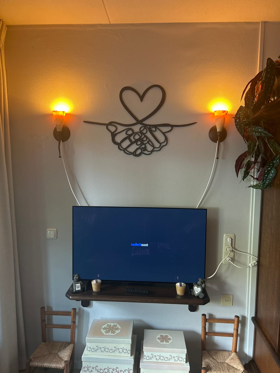 Customer photo review of Wanddecoratie | Hart in handen