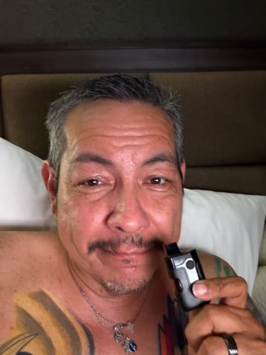 Customer photo review of 1 Gram Disposable Vape