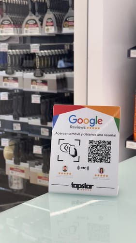 Customer photo review of Expositor Reseñas Google NFC y QR
