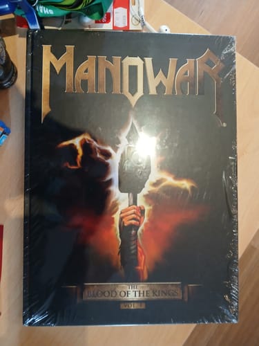 Customer photo review of Photo Book - The Blood Of The Kings Vol. I - The History Of MANOWAR